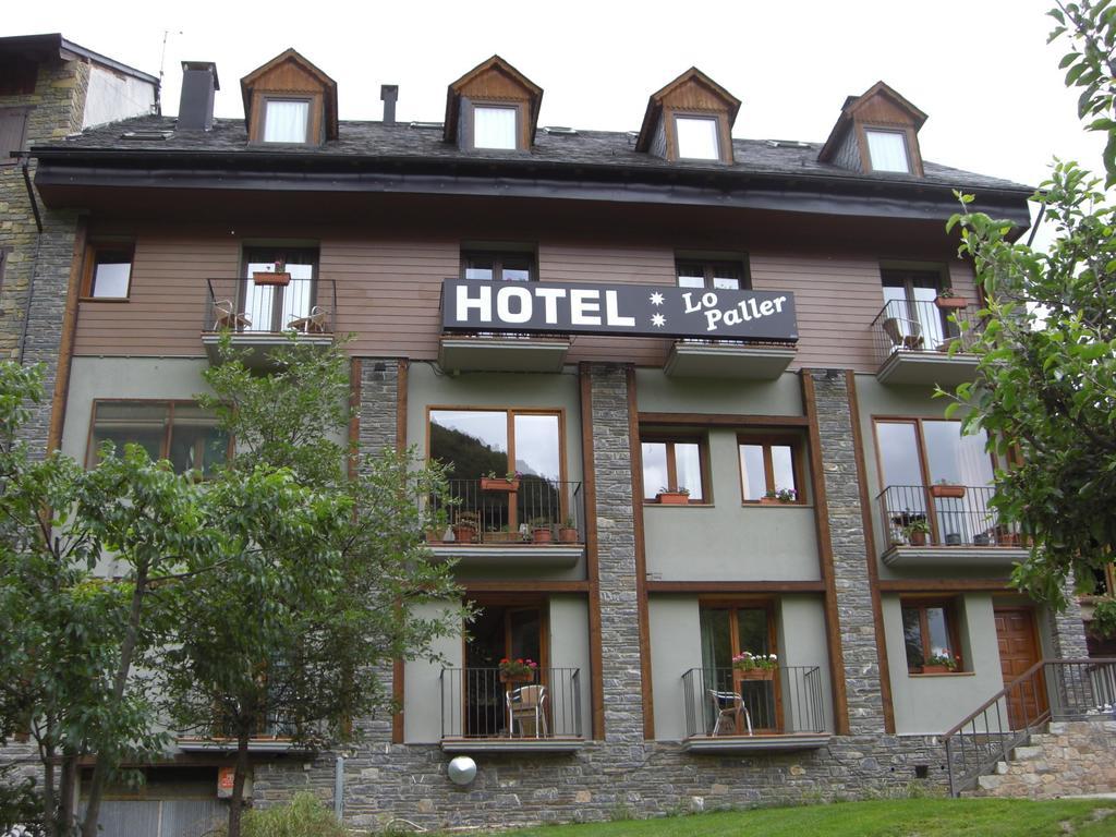 Hotel Lo Paller Valencia D'Aneu Buitenkant foto